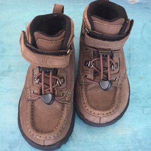 Keen Boys’ Winter Hiking Boots